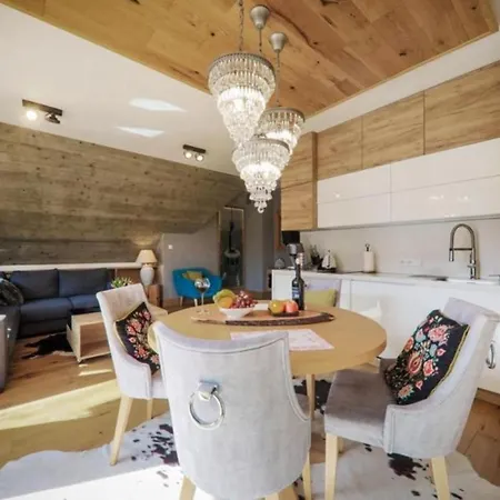 Apart-Center Pod Gwiazdami Spa Apartment *